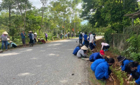 Xuân mới  Phú Nham